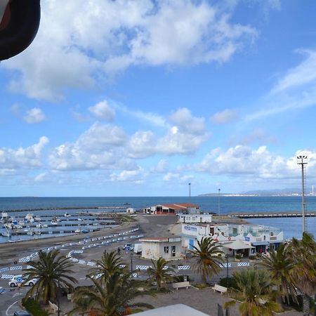 Attici Con Terrazzo Vista Mare Appartement Calasetta Buitenkant foto