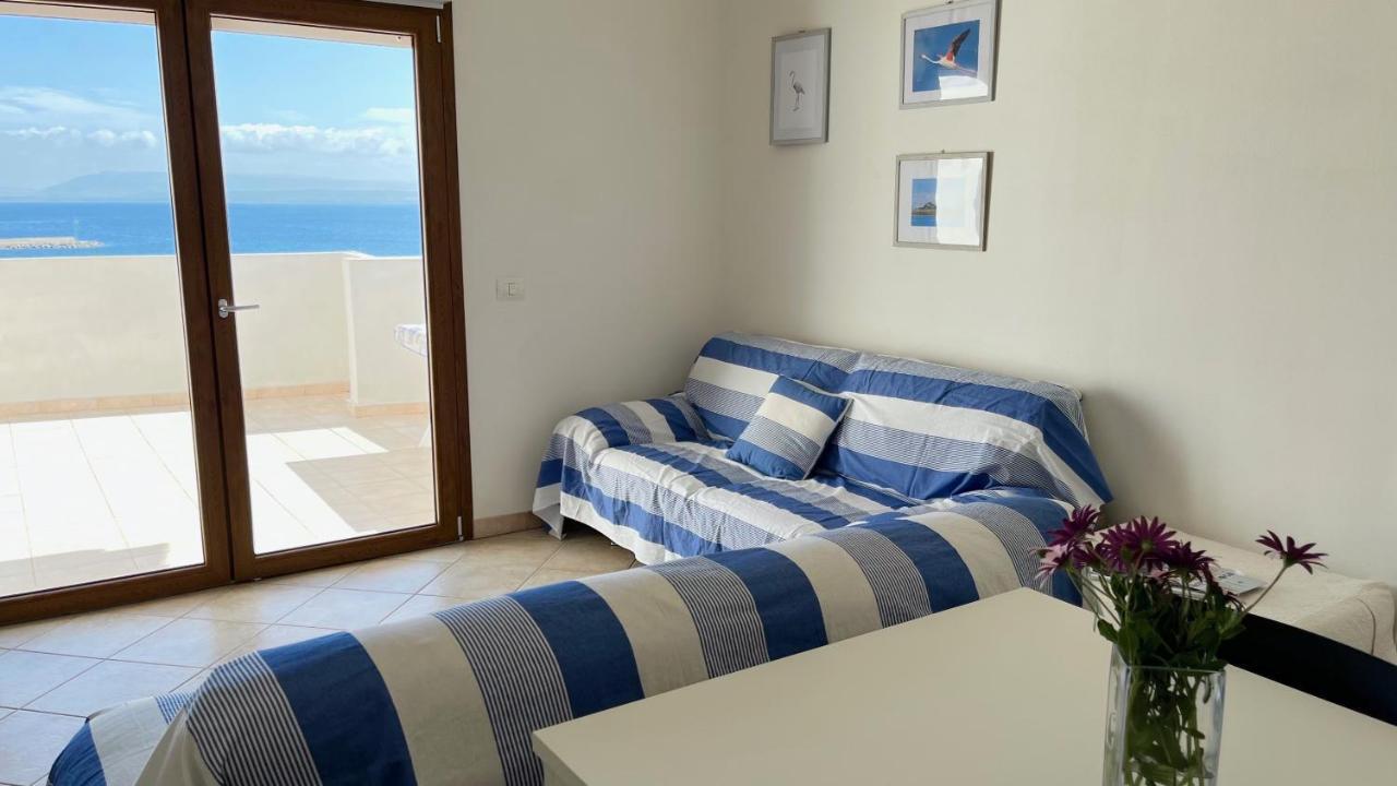 Attici Con Terrazzo Vista Mare Appartement Calasetta Buitenkant foto