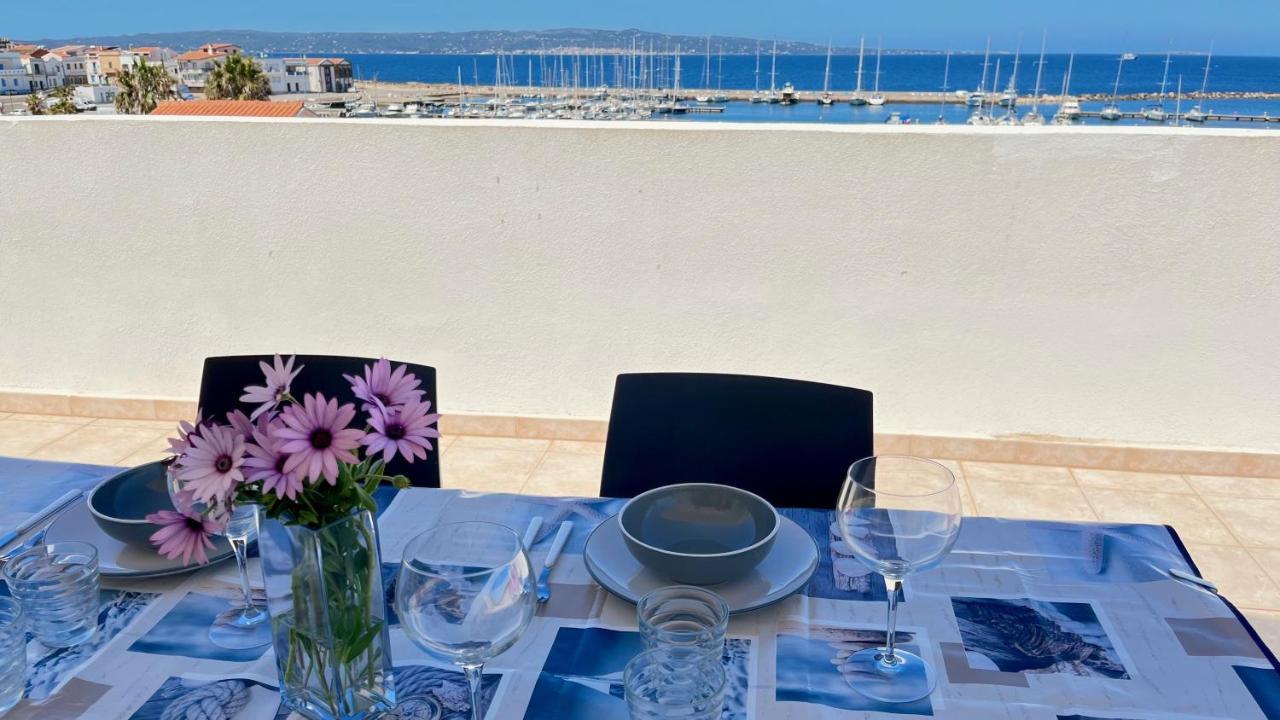 Attici Con Terrazzo Vista Mare Appartement Calasetta Buitenkant foto