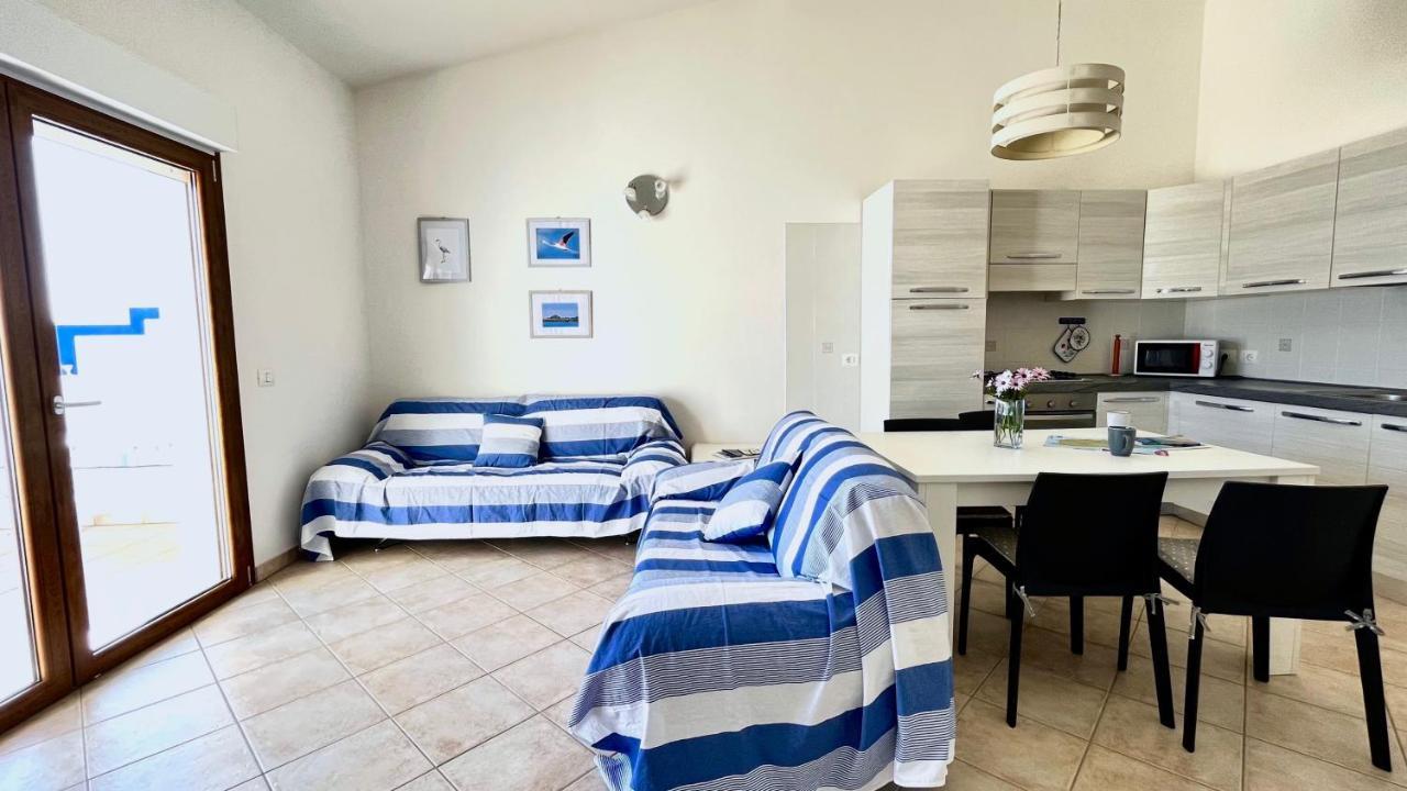 Attici Con Terrazzo Vista Mare Appartement Calasetta Buitenkant foto
